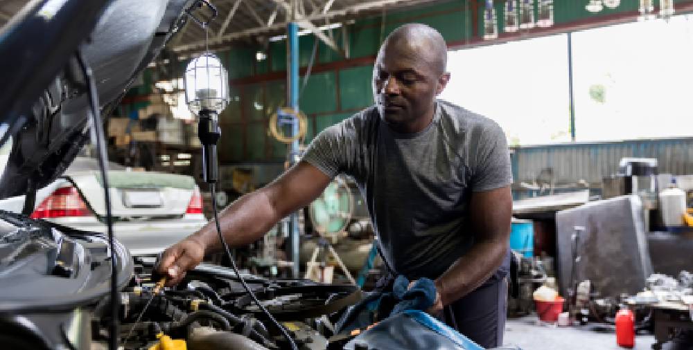 Transmission Inspection : How to check transmission fluid